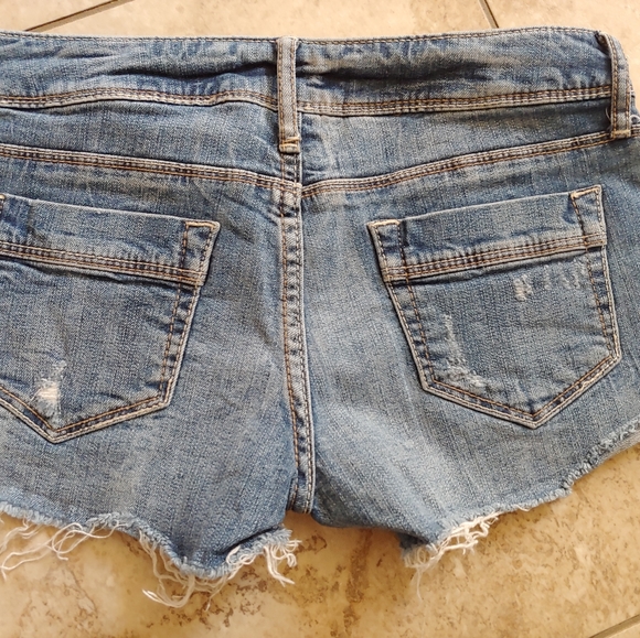 3/$10 Decree shorts - Picture 2 of 2